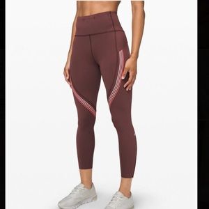 NWT Lululemon Leggings Size 6
